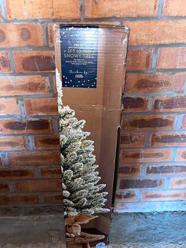 3ft pre lit snowy - snowy, white